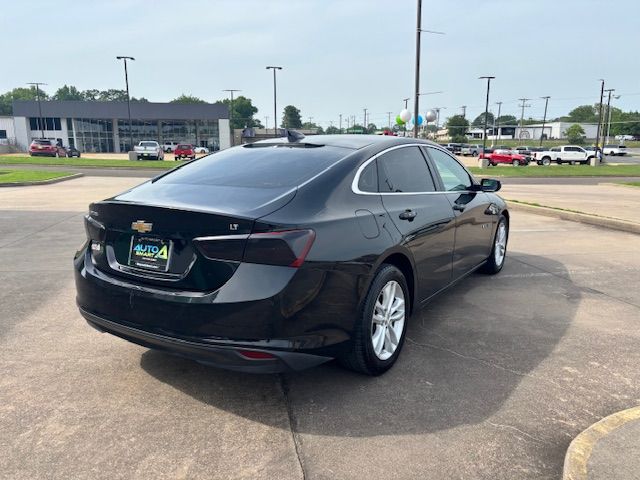2017 Chevrolet Malibu 1LT