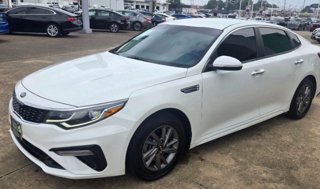 2020 Kia Optima LX