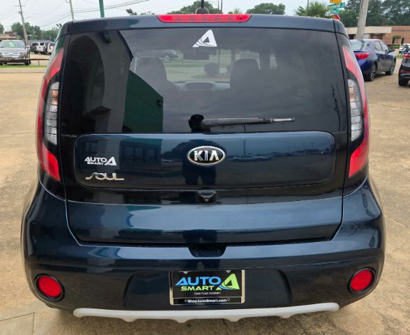 2019 Kia Soul +