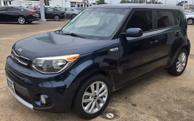 2019 Kia Soul +