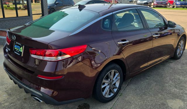 2020 Kia Optima LX