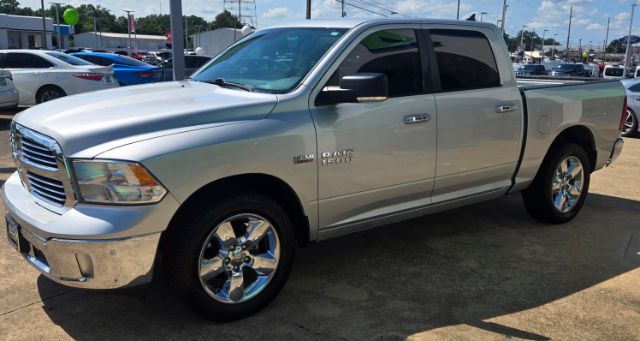 2017 Ram 1500 Lone Star Crew Cab 4x2 5'7 Box