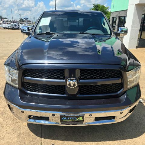 2017 RAM 1500 SLT Crew Cab SWB 4WD