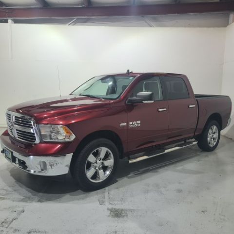 2017 RAM 1500 SLT Crew Cab SWB 4WD