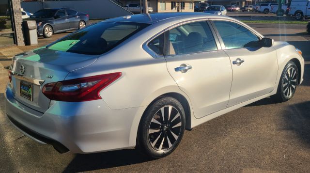 2018 Nissan Altima 2.5 SV