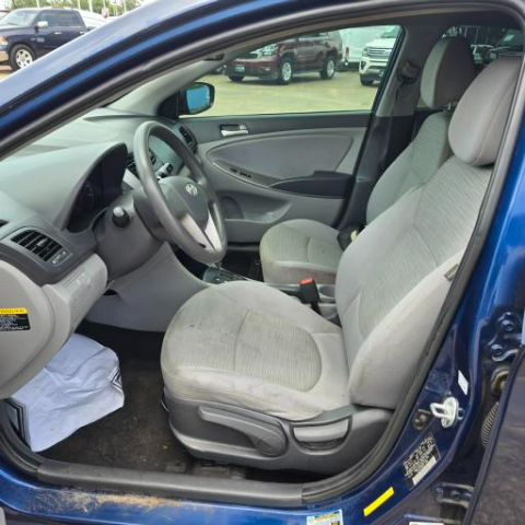 2017 Hyundai Accent SE 4-Door 6A