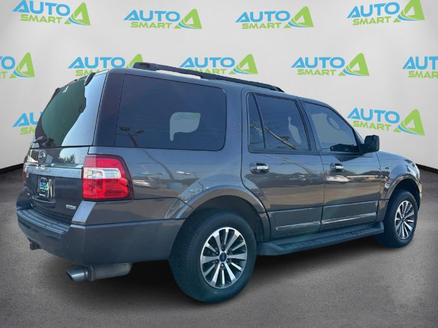 2017 Ford Expedition XLT 2WD
