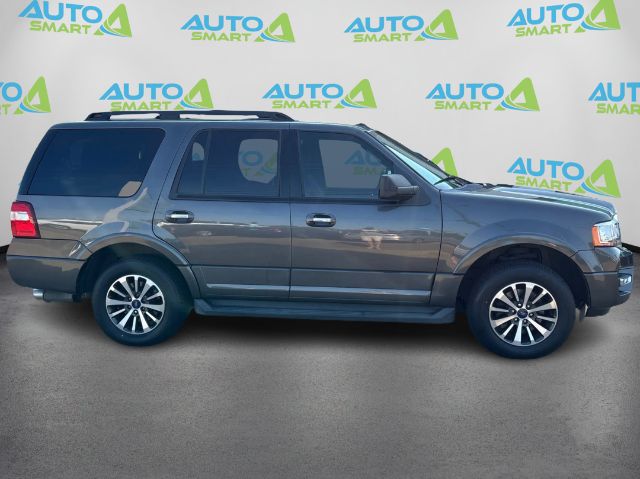 2017 Ford Expedition XLT 2WD