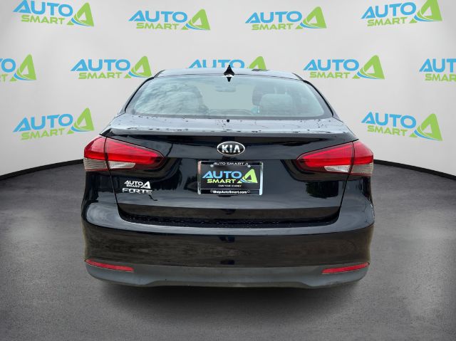 2018 Kia Forte LX 6A