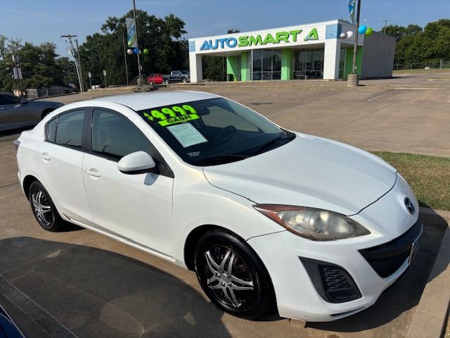 2011 Mazda MAZDA3 i Sport 4-Door