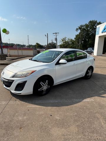 2011 Mazda MAZDA3 i Sport 4-Door