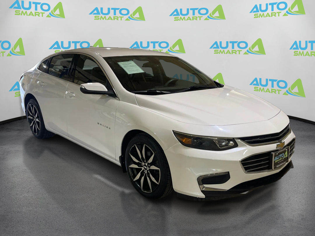 2017 Chevrolet Malibu 1LT's photo