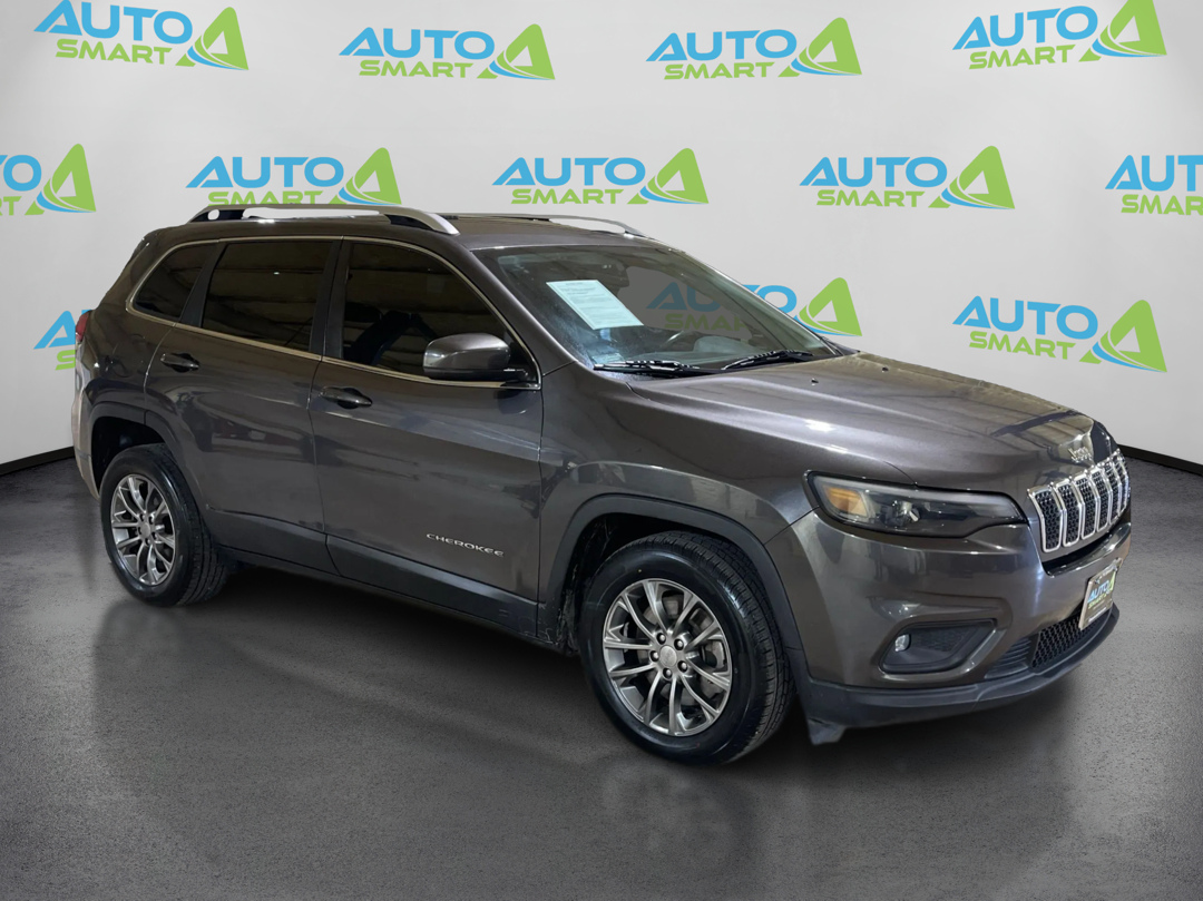 2019 Jeep Cherokee Latitude Plus's photo