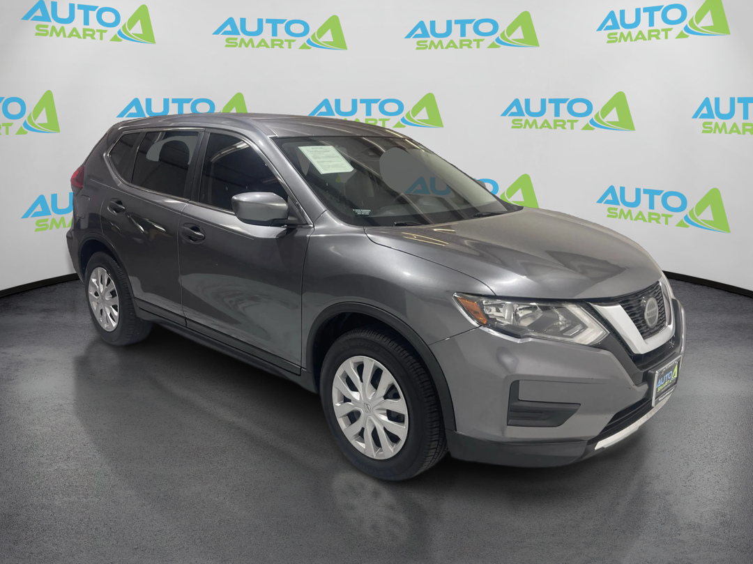 2019 Nissan Rogue S FWD's photo