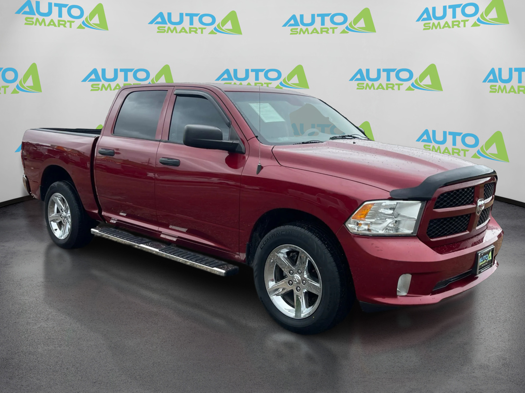 2014 RAM 1500 Express 4x4 Crew Cab's photo